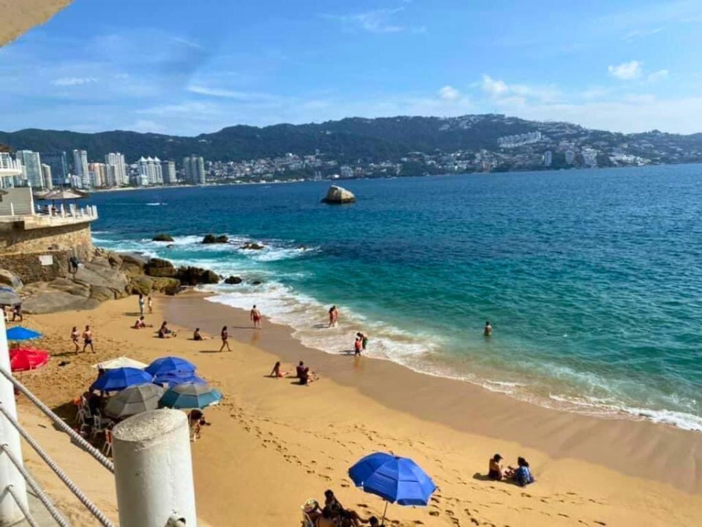 Suite 1808 By Suites Victoria Acapulco Esterno foto