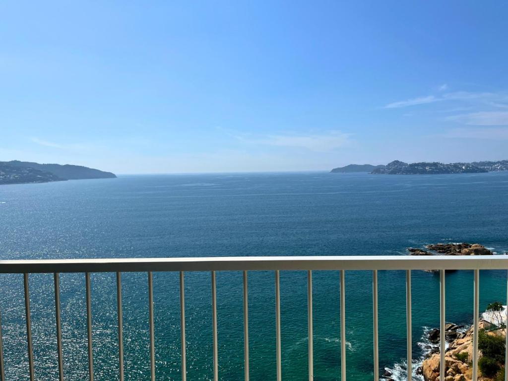 Suite 1808 By Suites Victoria Acapulco Esterno foto